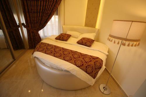 Aqarco Sanar Apartment