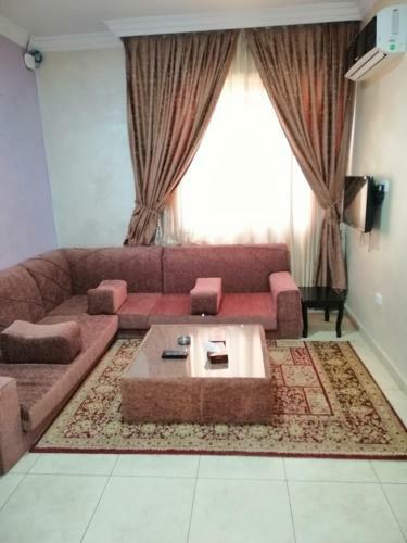 Apartamento Al Hadeer Suites Hotel