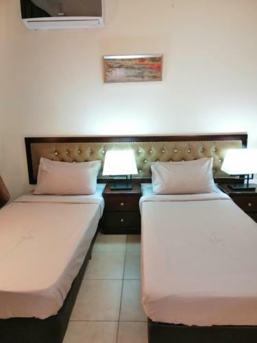 Apartamento Al Hadeer Suites Hotel