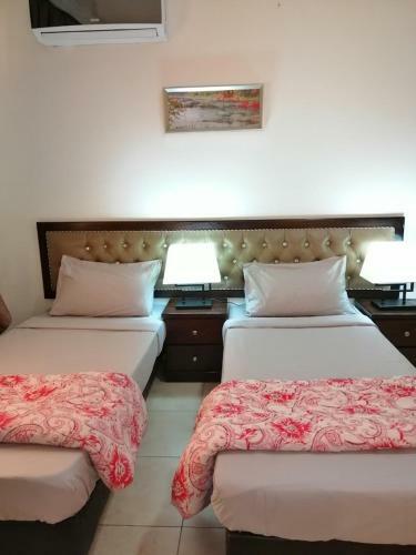 Apartamento Al Hadeer Suites Hotel