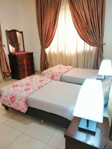 Apartamento Al Hadeer Suites Hotel