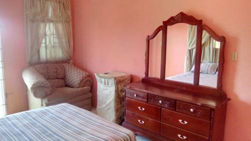 Hostal Orchard View
