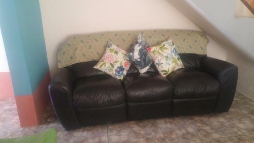 Hostal G&r Guesthouse