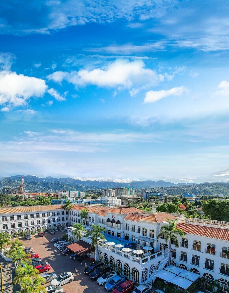 S Hotel Jamaica