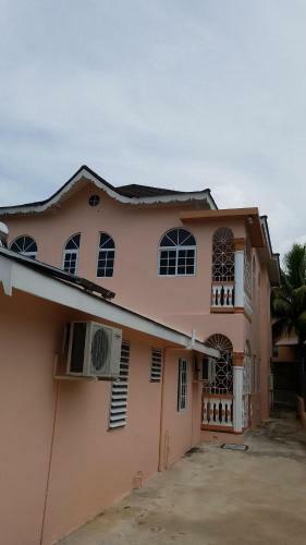 Bogue Village Palace