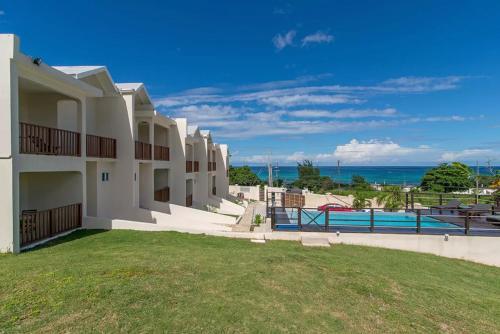 Luxury 2br Home Facing Beach W/pool Montego Bay #4