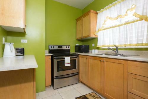 Wellington Cove Apartment