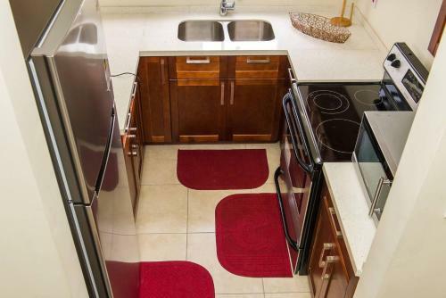 Modern Duplex Apartment 24/7 Security Pool