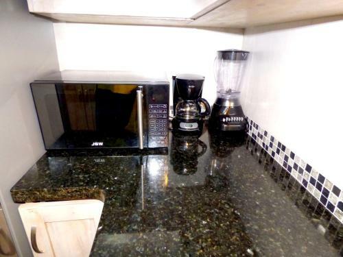 Apartamento Beach One Bedroom Suite A22