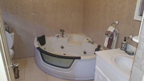 Hostal Caribbean Estate 3 Bedroom Suite
