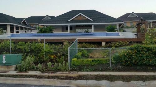 Villa Ocho Rios Under The Coolshade II