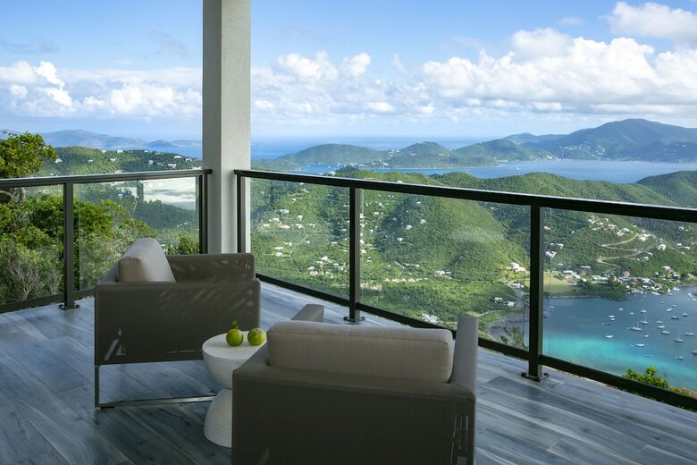 Hostal Calichi At Picture Point