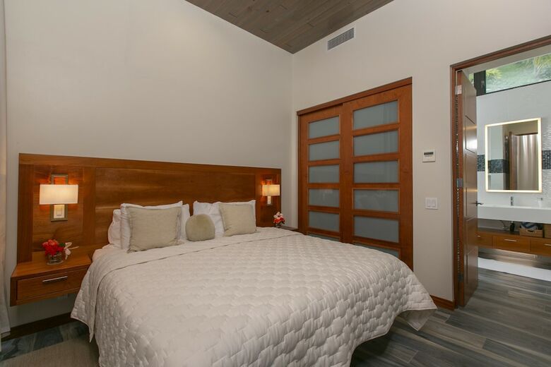 Hostal Calichi At Picture Point