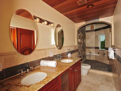 Villa Sea Shore Allure