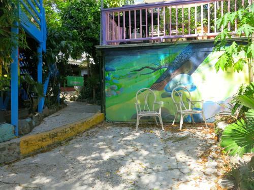 Tillett Hostel And Guesthouse