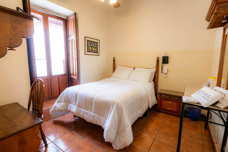 Hotel El Carmen