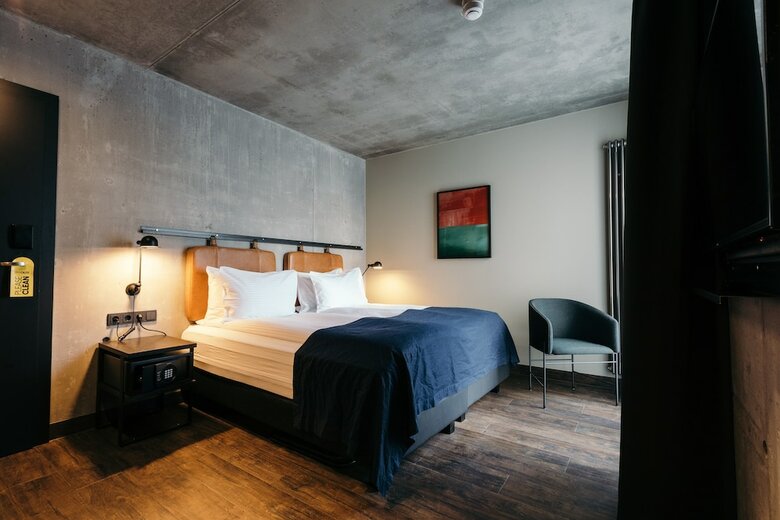 Exeter Hotel By Keahotels
