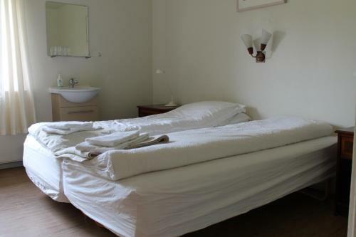 Hostal Nes Guesthouse