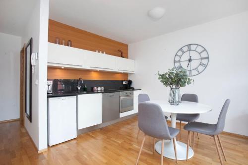 I�unn Apartments