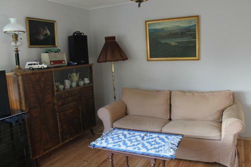 Hostal Midhop Guesthouse