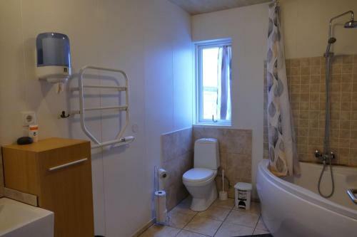 Hostal Litlabjarg Guesthouse