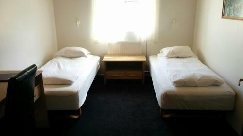 Hostal Engimyri Guesthouse