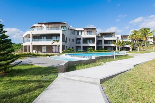 Villa Luxury Seafront Bungalow