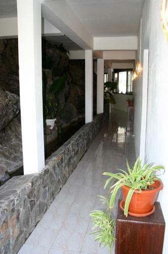 Hostal Lerecif Guest House