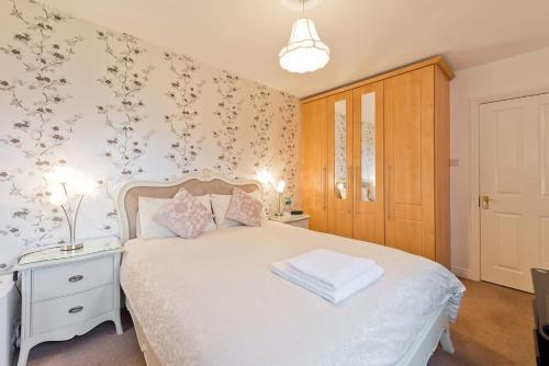 Hostal Beaumont Guesthouse