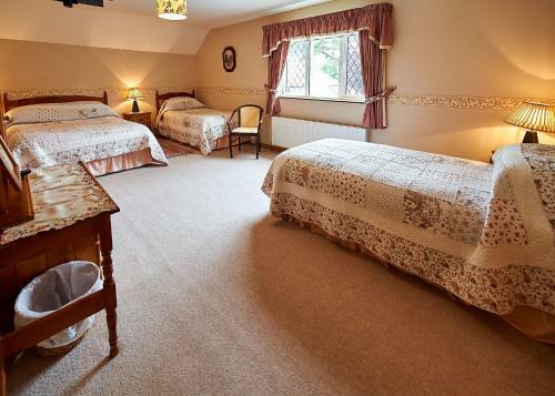 Bed & Breakfast Ballykisteen Lodge