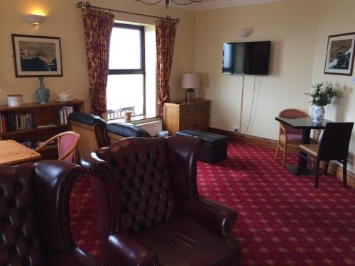 Hostal Pier House Bed & Breakfast