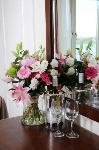 Schull Harbour Hotel & Leisure Centre