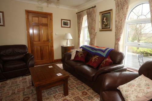 Avondale Farmhouse B&B