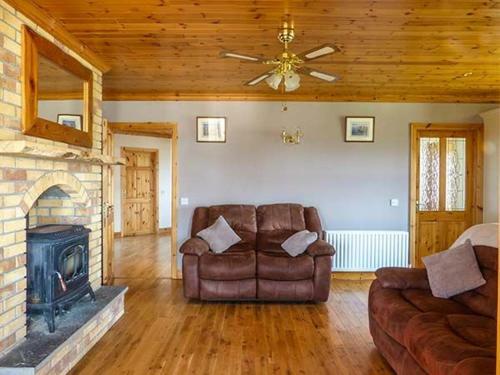 Mountscott Manor, Milltown Malbay