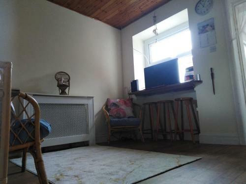 Hostal Shalom
