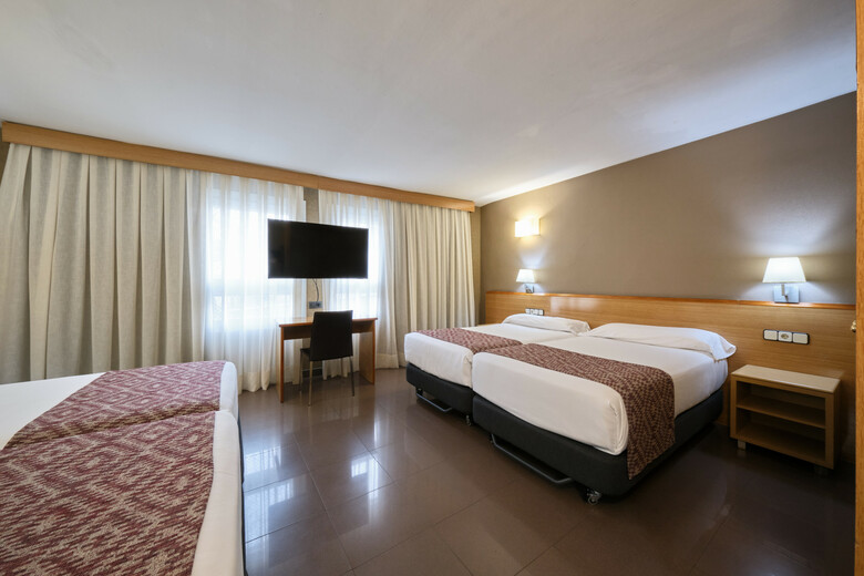 Hotel Catalonia Park G�ell
