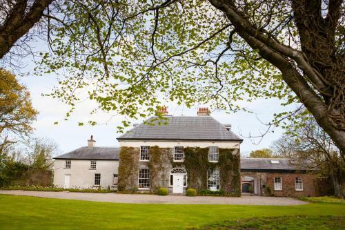 Bed & Breakfast Clonganny House