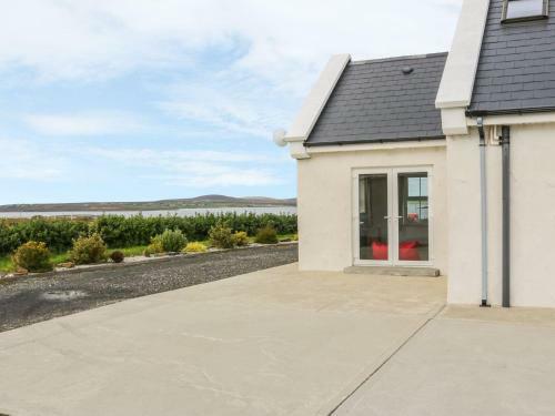 Mcguire's Cottage, Ballina