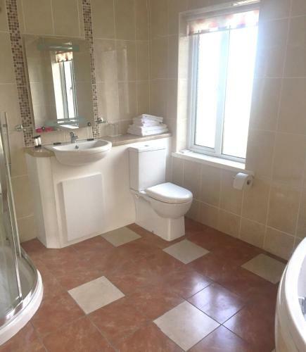 Hotel �st�n Loch Altan