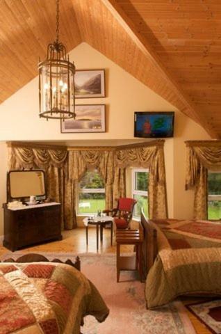 The Castle Country House B&B
