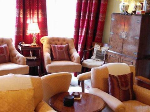 The Castle Country House B&B