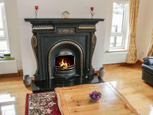 Cois Atlantic, Crossmolina