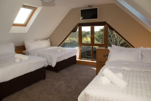 Hostal Lynch's Townhouse