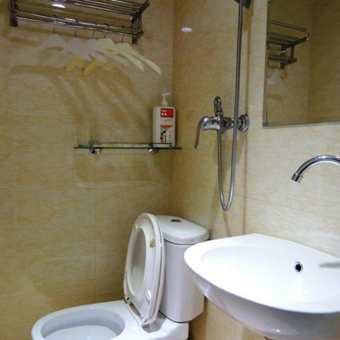 Hostal Hotel Guan Zhou