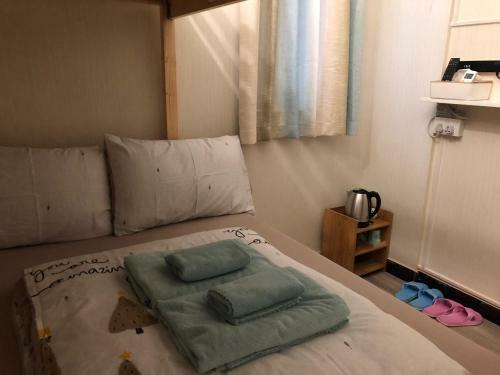 Owl Hostel