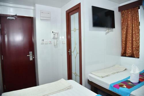Hostal Traveller's Hostel