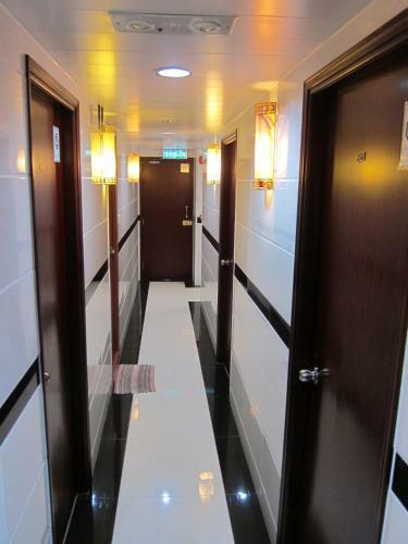 Hostal Traveller's Hostel