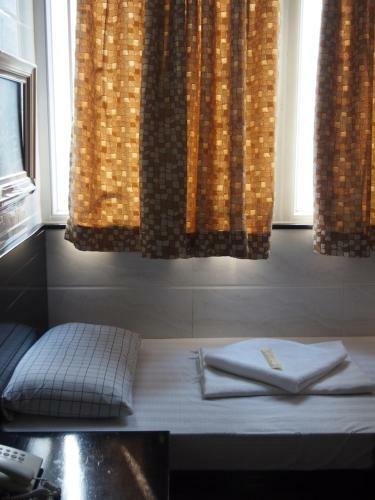 Hostal Traveller's Hostel