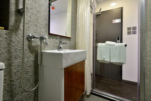 Hostal Atlas Hostel & Backpackers