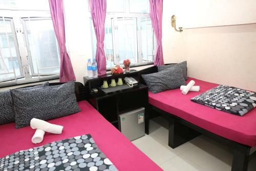 Hostal J's Inn